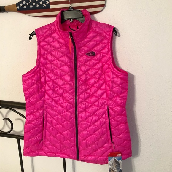 The North Face Jackets & Blazers - NWT North Face ThermoBall Vest